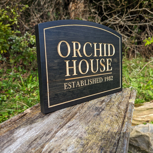 Curved Top Engraved Sign