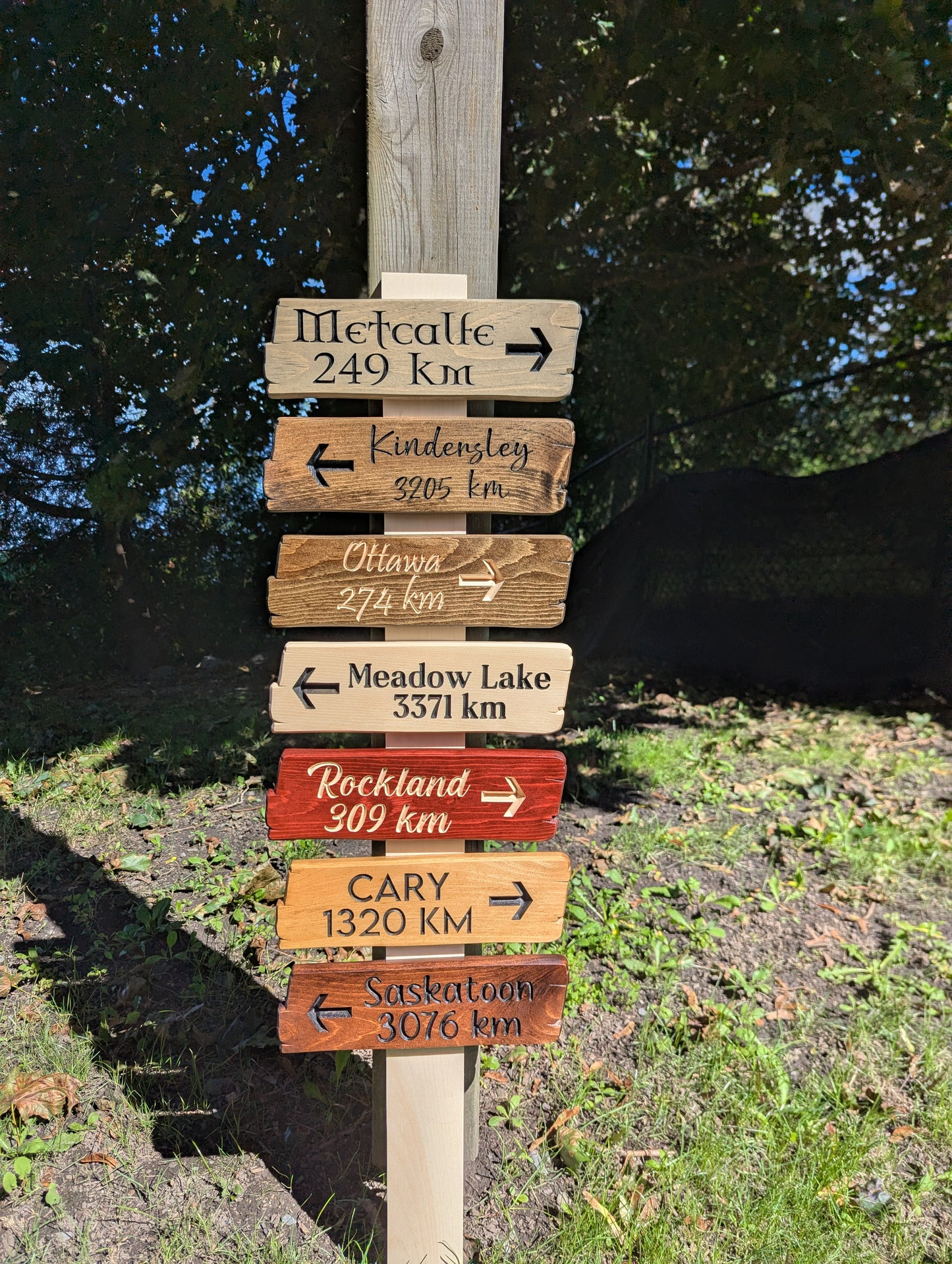 Destination Signs / Wayfinding Signs