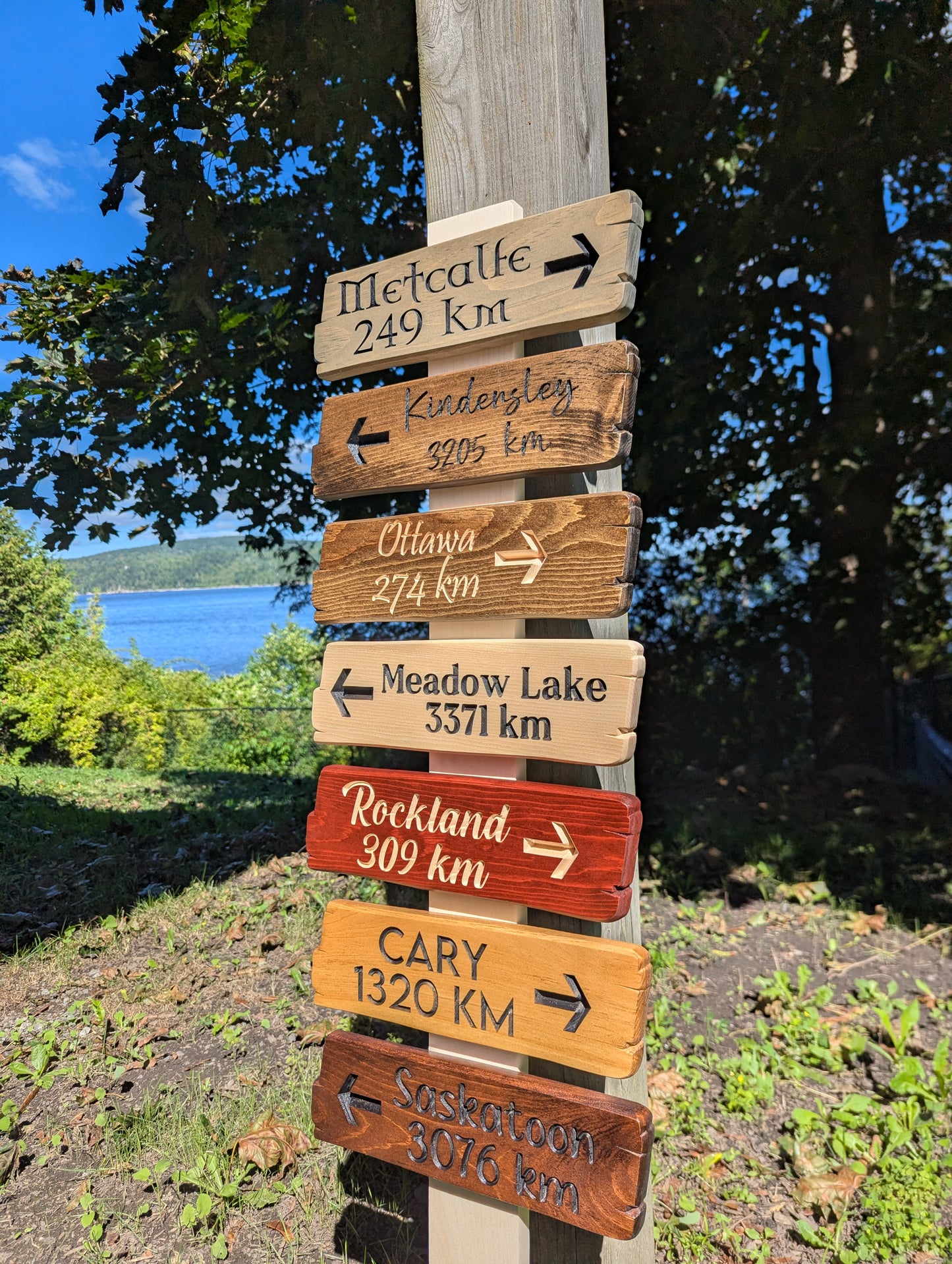 Destination Signs / Wayfinding Signs